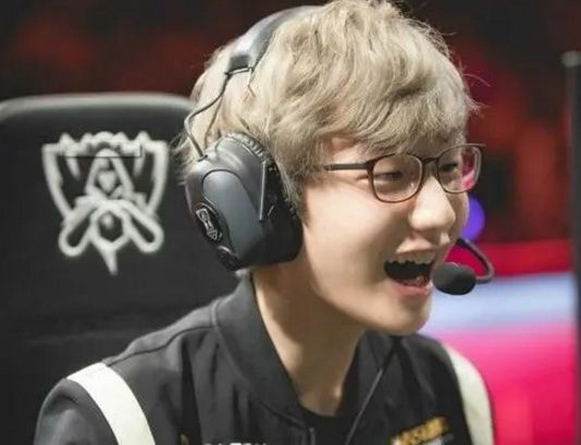 更在于学校 更在于学校