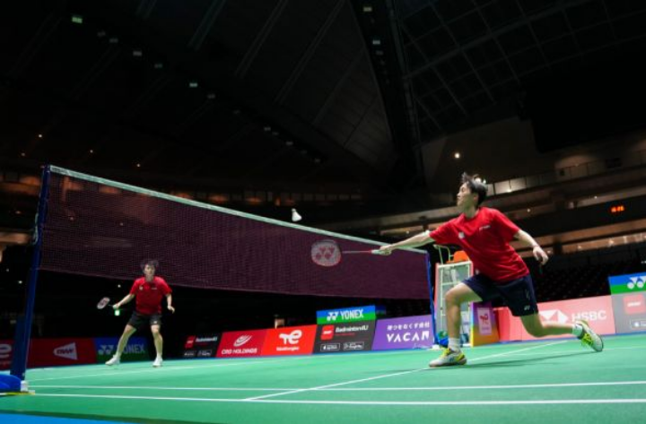 游泳赛场上 游泳赛场上