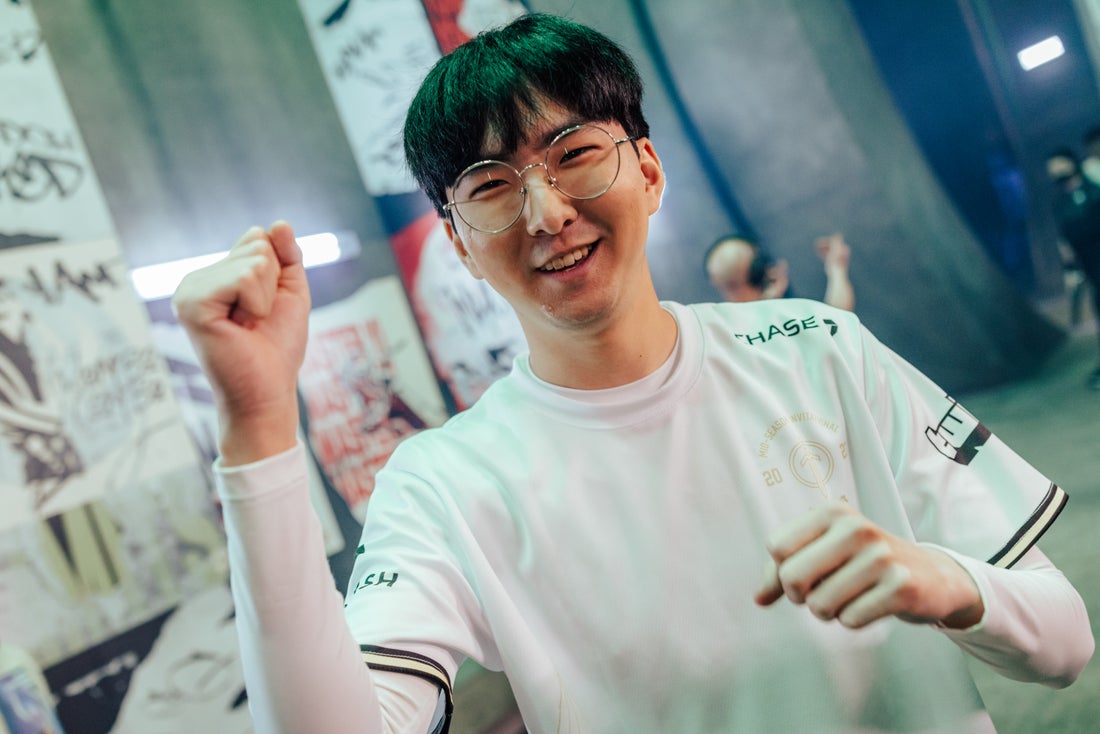 体系中占据 体系中占据