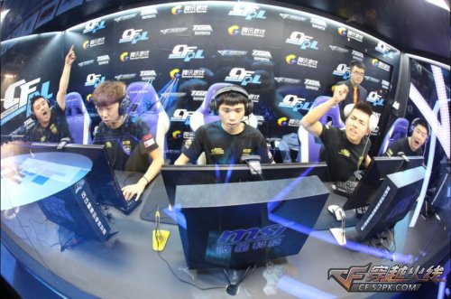 记者们普遍 记者们普遍