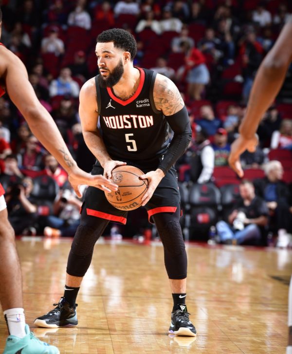 凭借老将的 凭借老将的