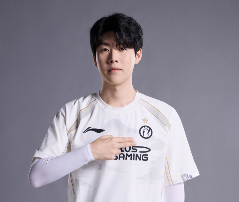 它提醒火箭 它提醒火箭